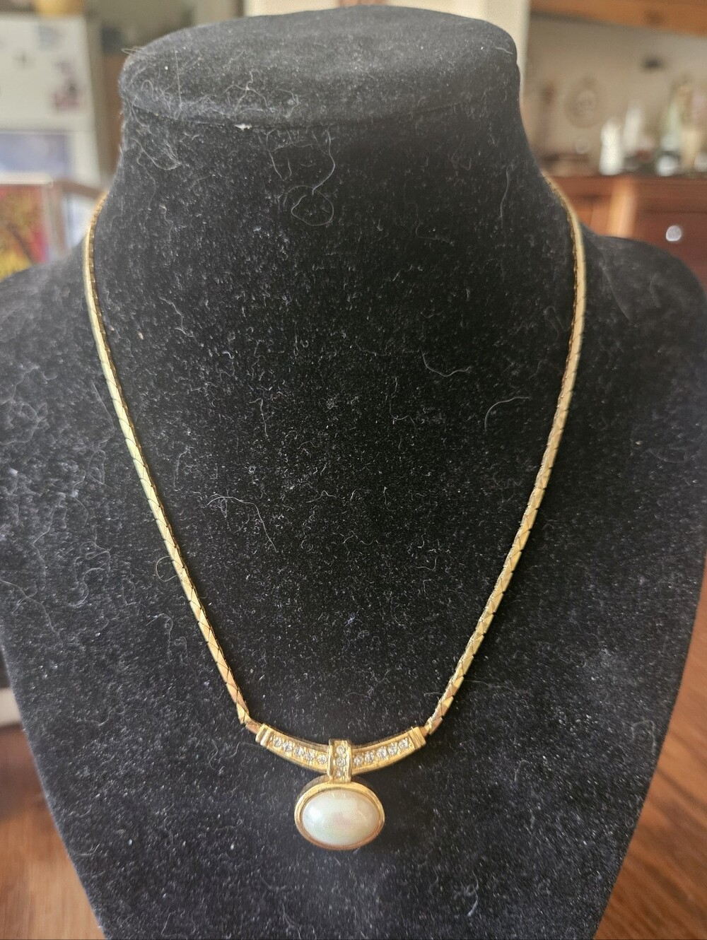 Vintage Chr. Dior Signed 16" W/Extender Pearl Necklace Gold Tone